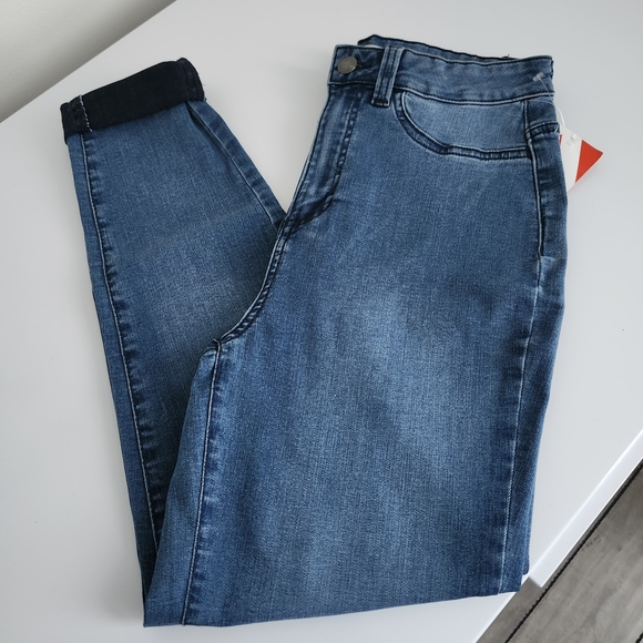 Women's Ripzone Jeans - Picture 3 of 6